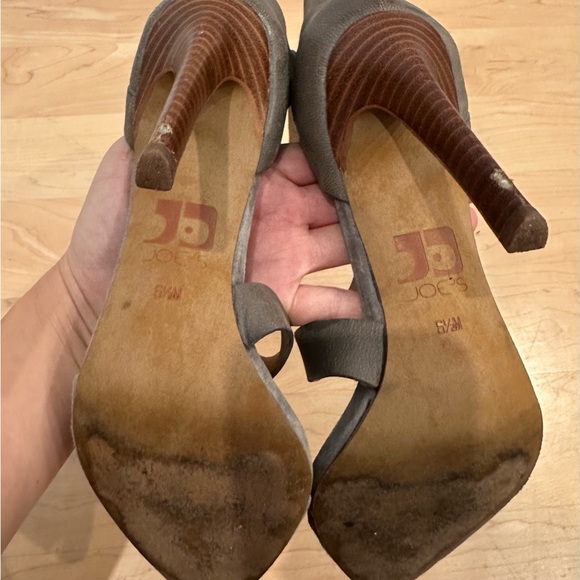 Joe's Jeans Gray Heels - Size 6.5 - Picture 8 of 9